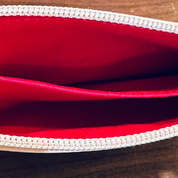 🌟2xHP🌟VTG 2000 Dooney & Burke Yellow Signature Monogram Jacquard Lg SlimWristlet - Picture 8 of 12